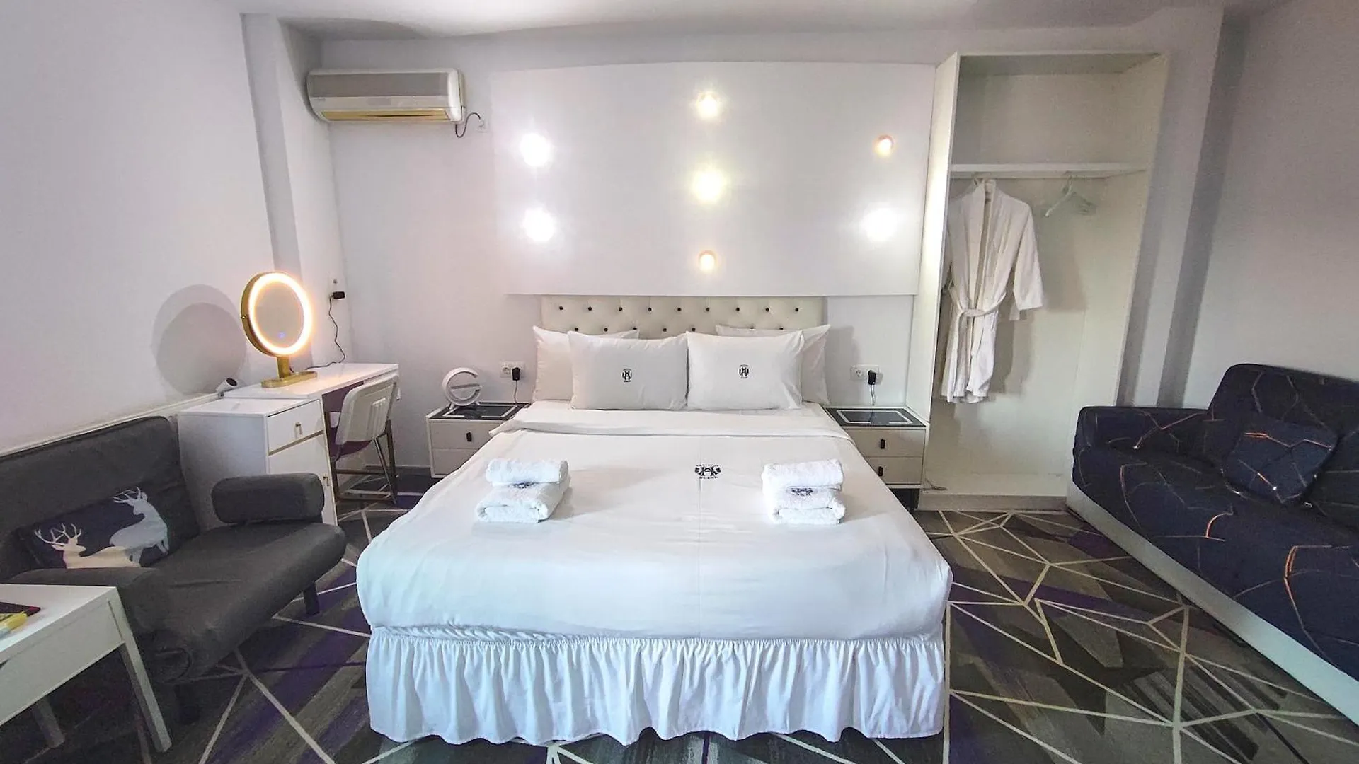 **** Guest house Amethyst House Therme & Bucharest Otopeni Airport Romania