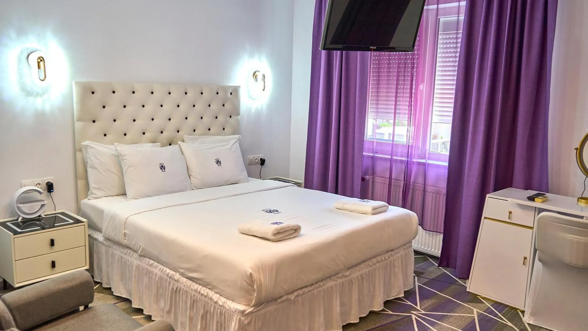 Amethyst House Therme & Bucharest Otopeni Airport