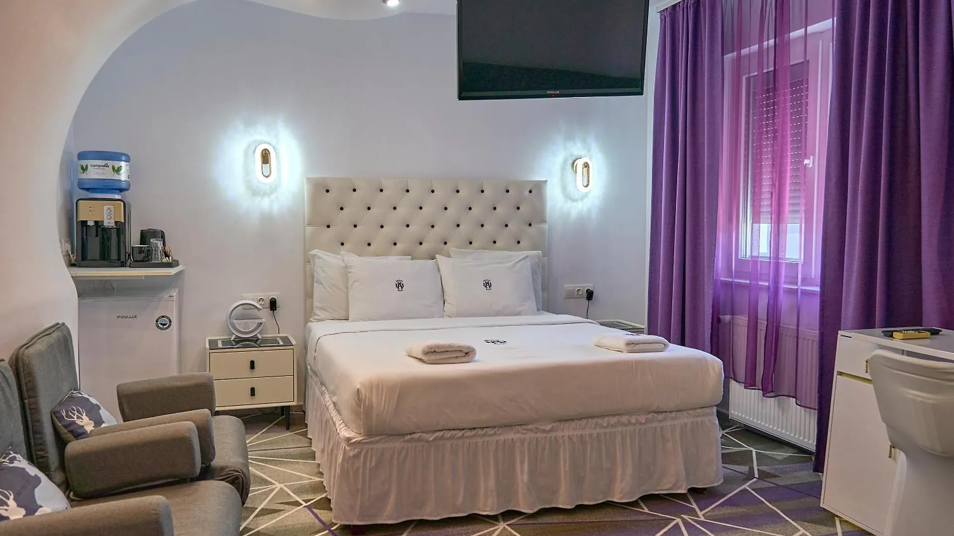 Amethyst House Therme & Bucharest Otopeni Airport contacts